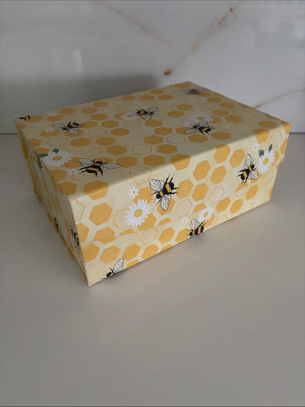 Spring Box Bumble Bee Box, Great Condition!